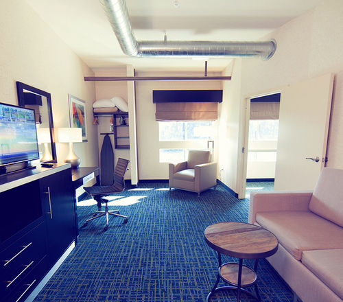 Warehouse At The Nook Hotel 4*